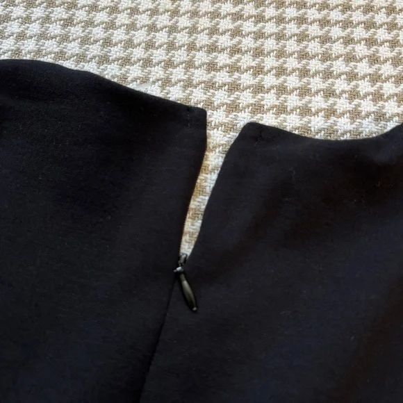 Urban Outfitters | Silence + Noise Deep V Romper - Picture 11 of 16